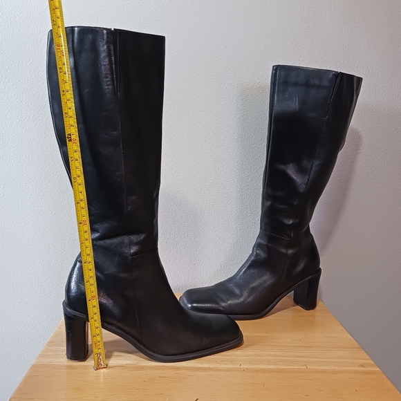 Naturalizer Black Leather Knee-High Square Toe Chunky Heel Boots Size 8.5 - Picture 2 of 15